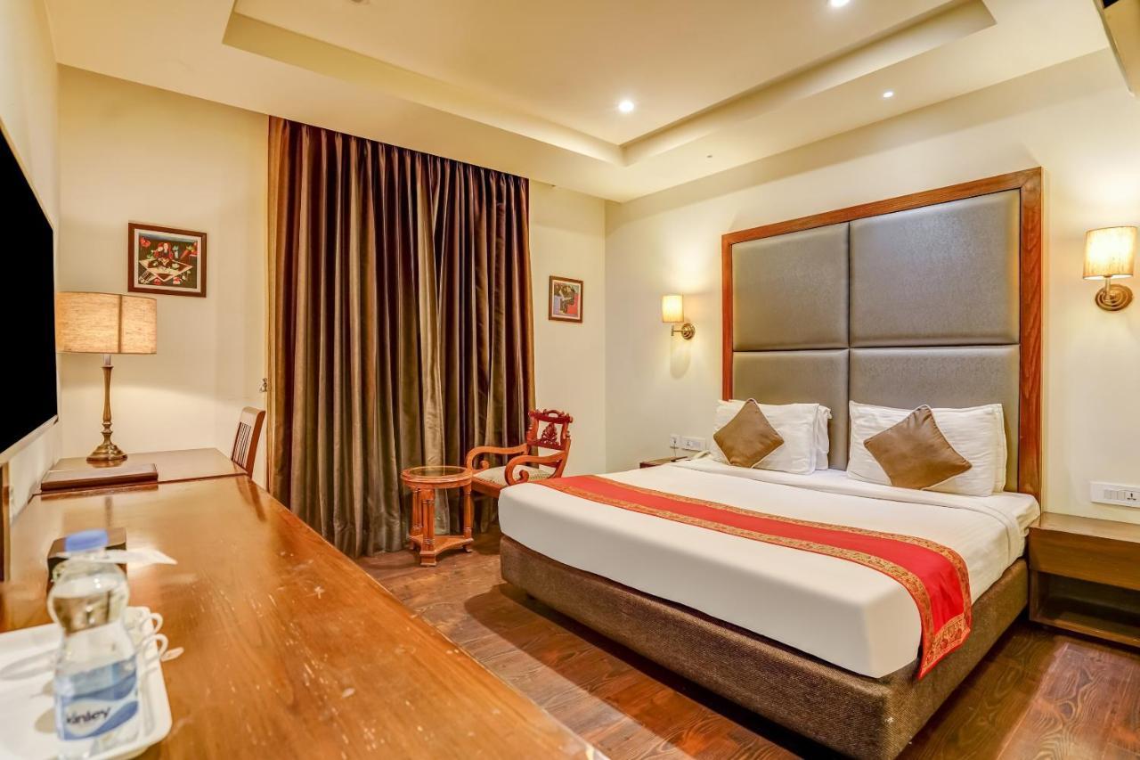 Townhouse 552Hotel Royal Court Dzsálandhár Kültér fotó