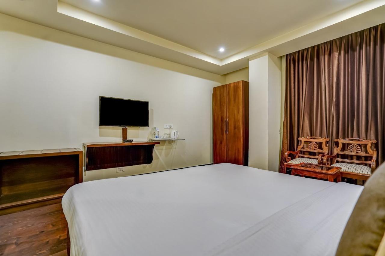 Townhouse 552Hotel Royal Court Dzsálandhár Kültér fotó