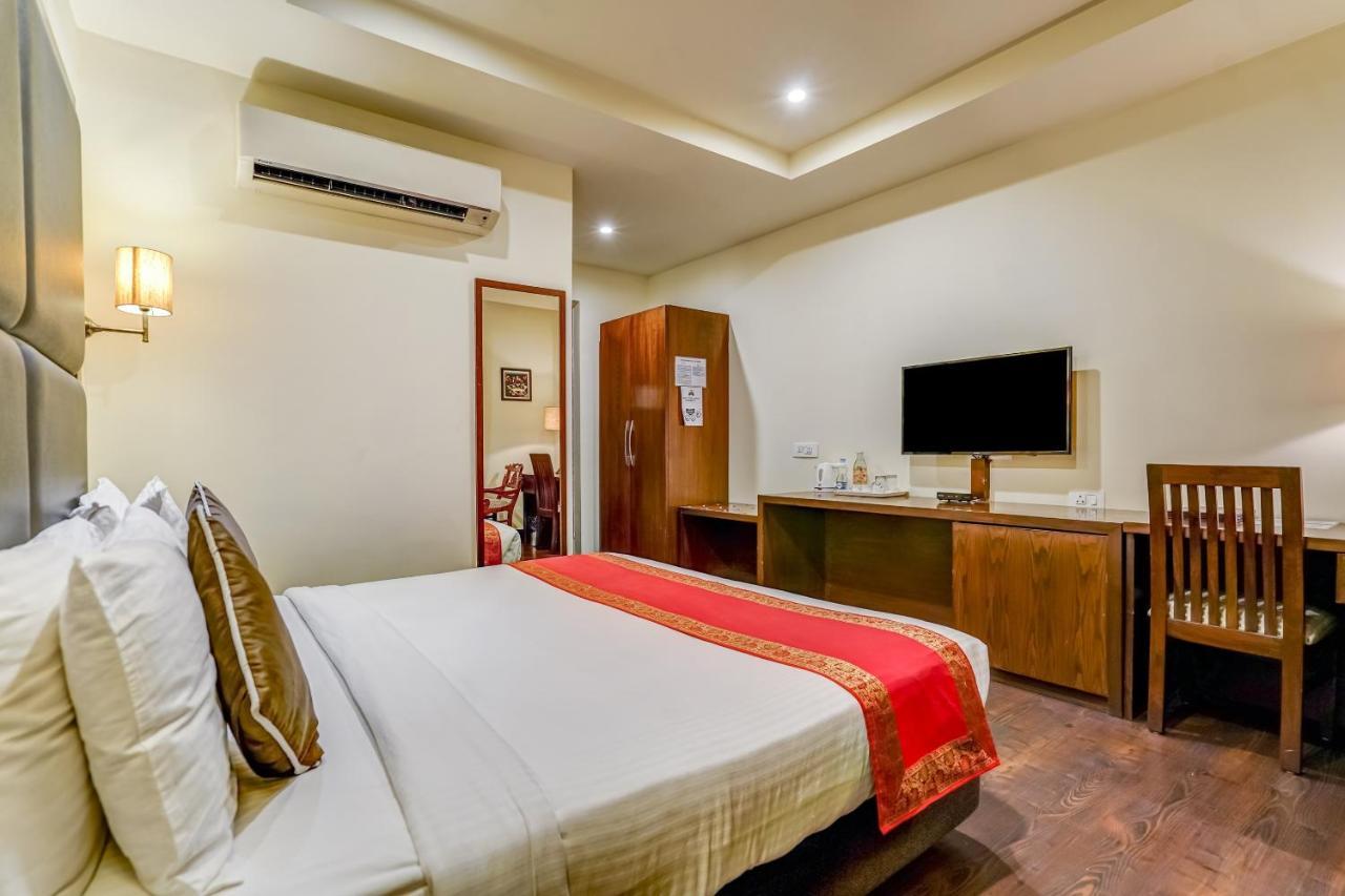 Townhouse 552Hotel Royal Court Dzsálandhár Kültér fotó